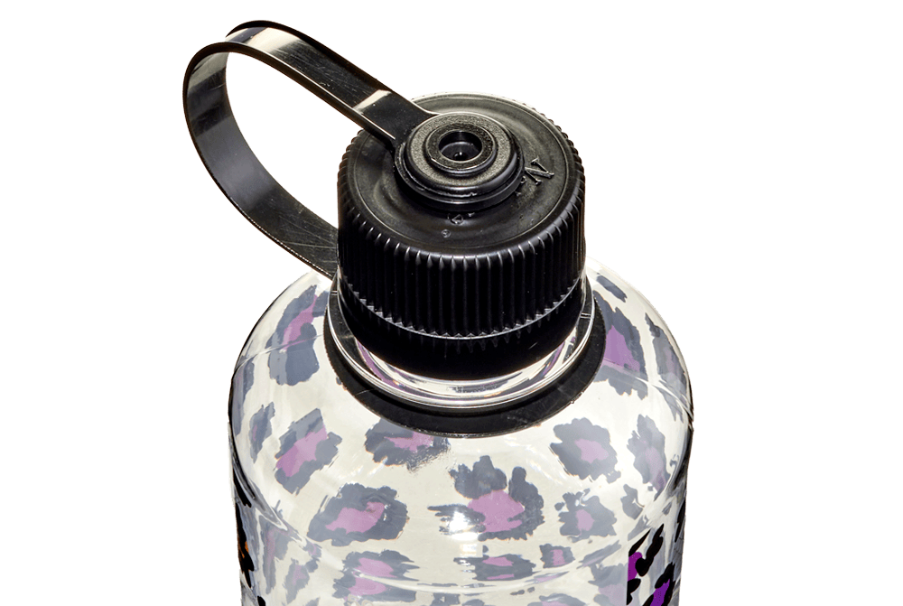 Nalgene product detail: 16oz Narrow Mouth Animal Print Bottles F6 — 16oz Narrow Mouth Animal Print Bottles