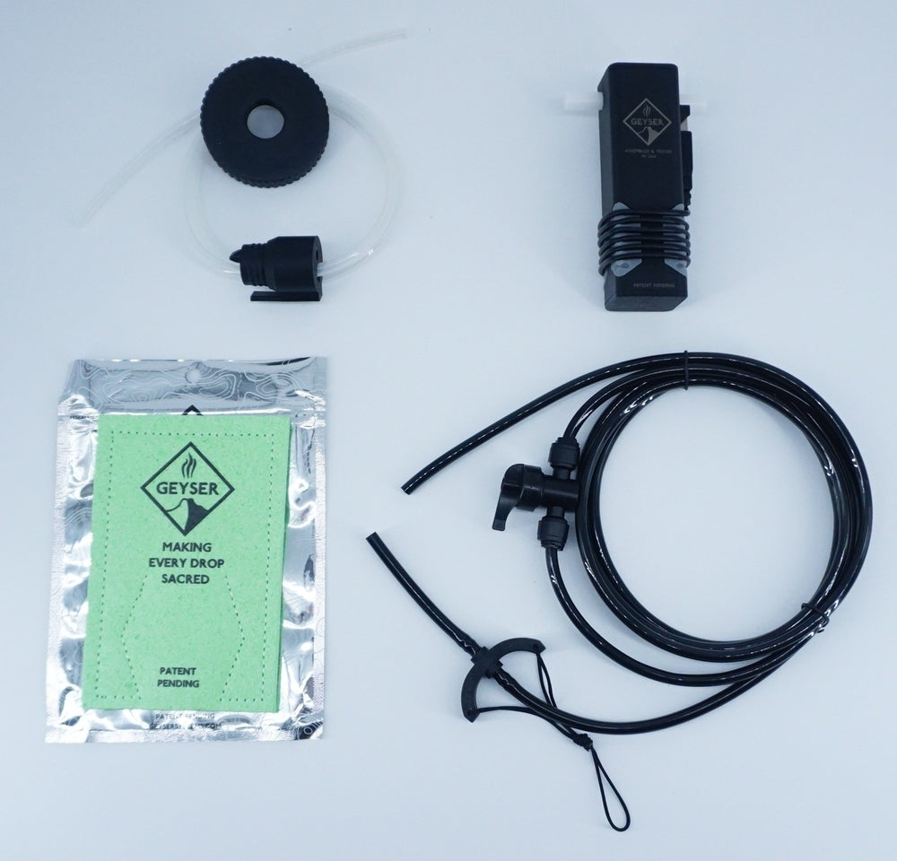 Nalgene product detail: Geyser Outdoor Clean Kit N3 — Geyser Outdoor Clean Kit
